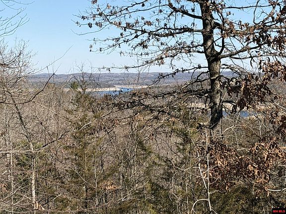 2nd image of 563-00031-000 N Woods Ct