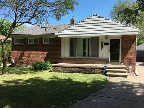 19892 Rose Ct Photo 1