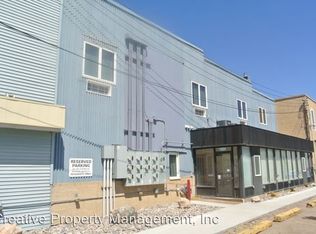 24 1st St NE APT E, Minot, ND 58703