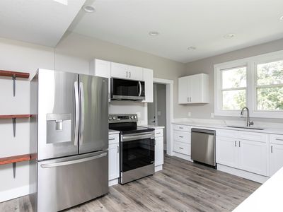 400 W Ashland Ave, Indianola, IA, 50125