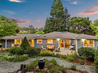44 Lost Valley Dr, Orinda, CA 94563