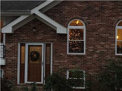 1st image of 936 Spurling Dr
