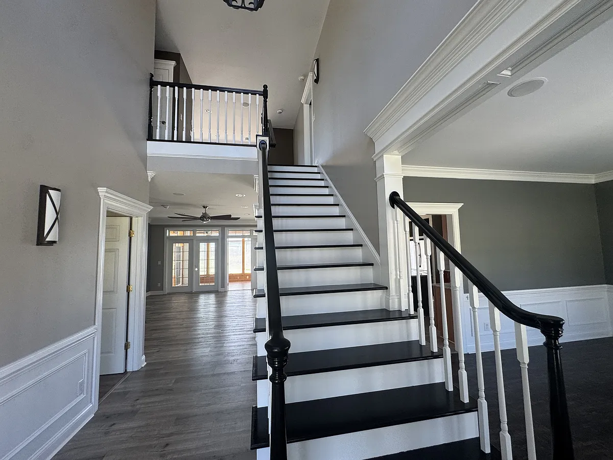 Building Photo - 118 Captains Ln
