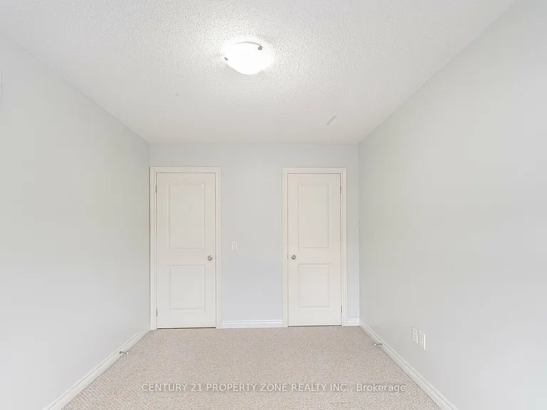 6 Dufay Rd — Photo 19