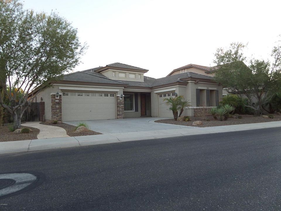 1st image of 13519 W Monterey Way