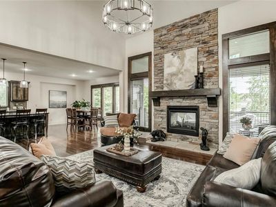 17224 Haskins St, Overland Park, KS, 66221