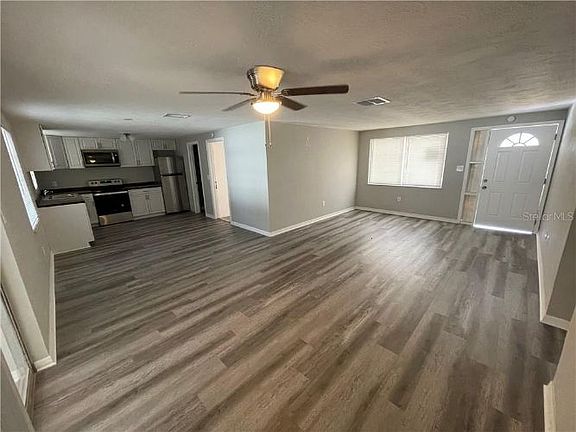 4th image of 5119 Tammy Ln