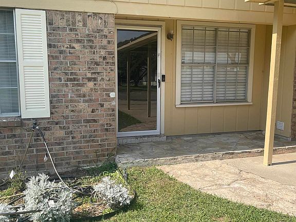 2nd image of 103 Berry Dr
