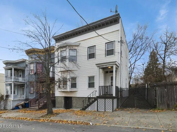 65 Lark Street, Albany, NY 12210