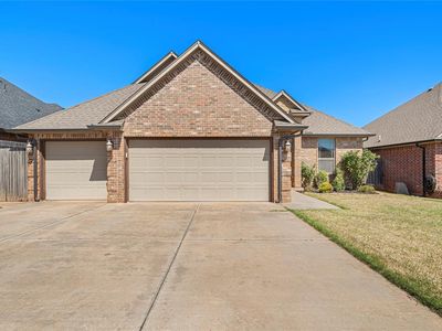 11917 SW 18th St, Yukon, OK, 73099