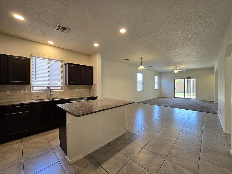 5328 Camino Del Griego — Photo 3