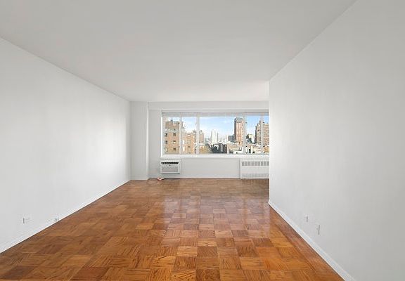 3rd image of 392 Central Park W APT 12U