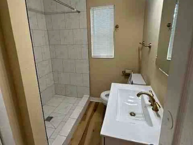 6700 Corday Ct #6700 — Photo 2