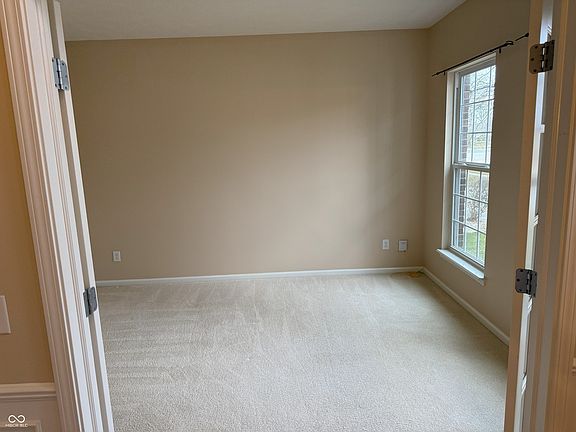 4th image of 14450 Chariots Whisper Dr