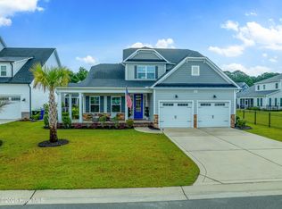 61 Sailor Sky Way, Hampstead, NC 28443