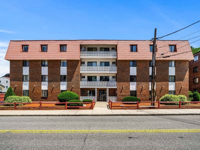 141 Pierce St APT 12, Malden, MA, 02148