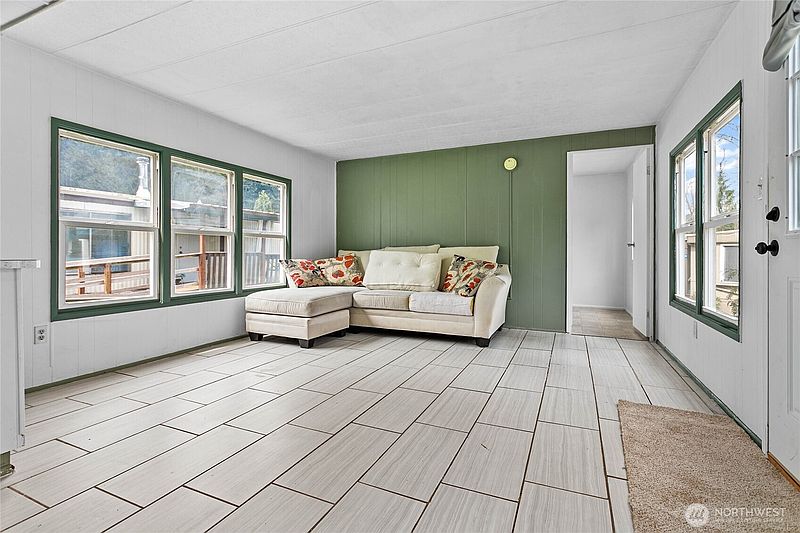 2nd image of 316 W Lake Samish Drive #16