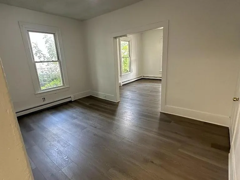 9 E Main St #9 — Photo 13