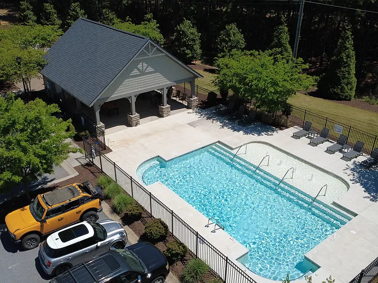 139 Eagle Wood Dr — Photo 2