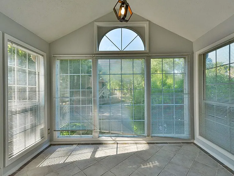 1904 Country Park Dr SE — Photo 8
