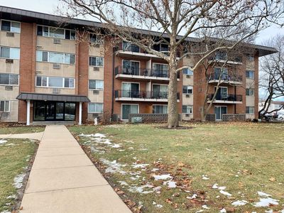 2230 S Goebbert Rd APT 344, Arlington Heights, IL, 60005