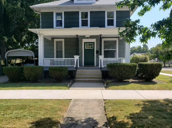 212 Noble St, La Porte, IN 46350