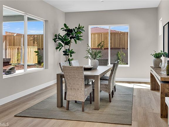 5th image of 3731 Siembra Rd