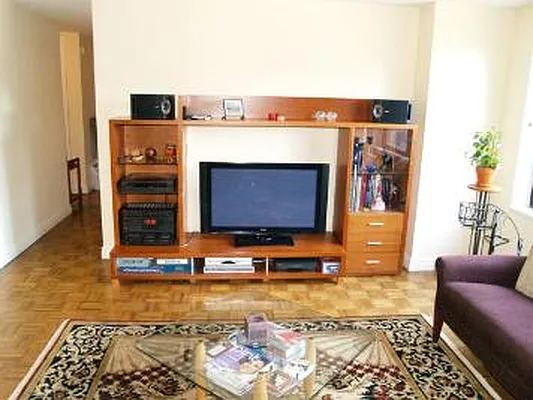 Rented by Corcoran | media 34