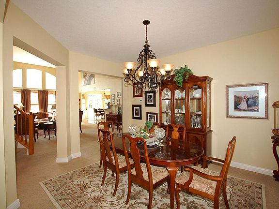 5th image of 8362 Wildflower Dr