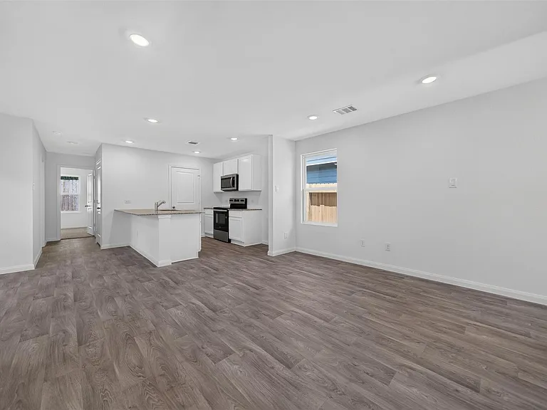 11927 Detar Ct — Photo 24