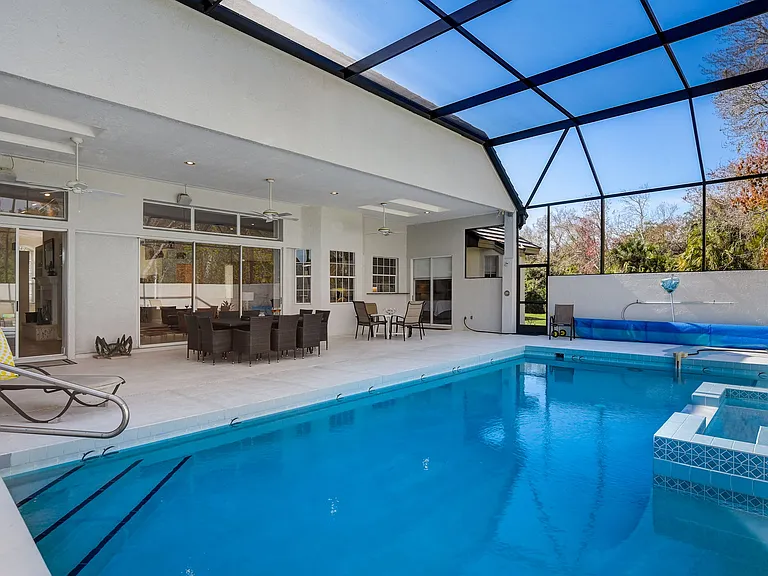 4653 Hadfield Dr — Photo 37