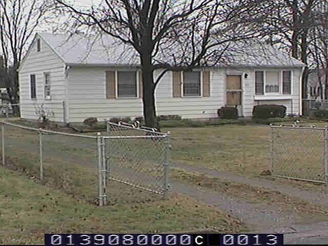 1st image of 1807 Hechler St