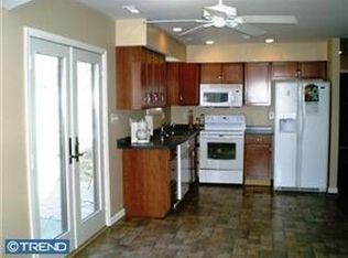 57 Indian Red Rd, Levittown, PA 19057