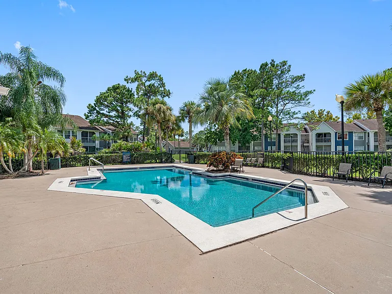 6677 Tanglewood Bay Dr — Photo 4