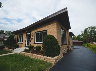 565 S Martha St, Lombard, IL