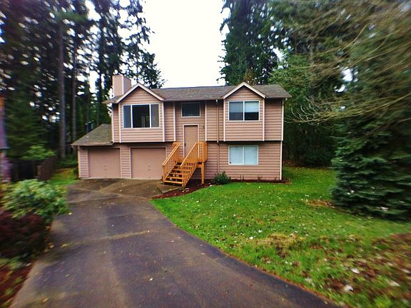 2nd image of 19465 NE Norrland Ln