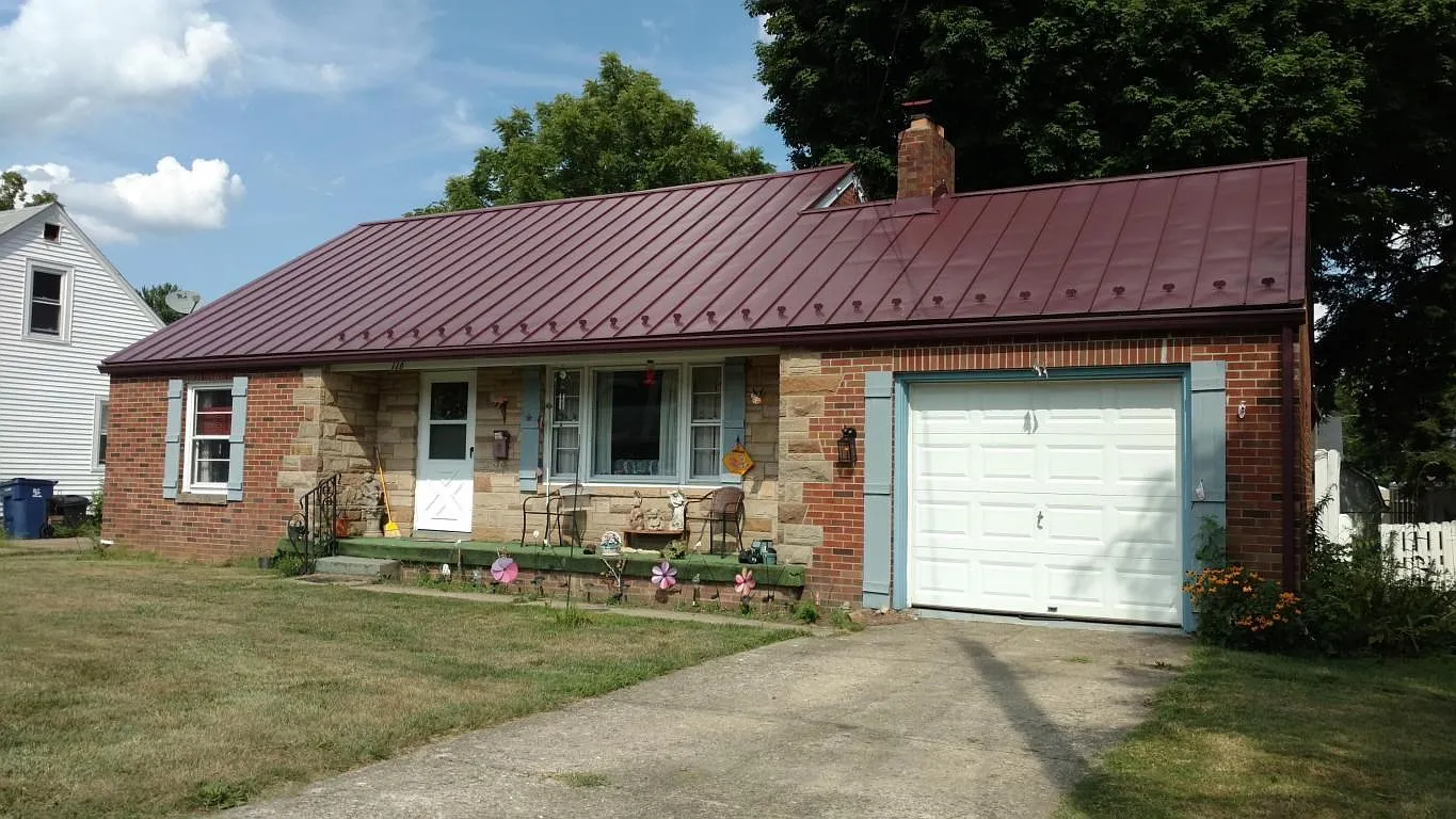 116 Brown St photo 1
