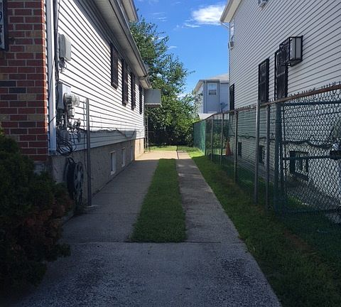 2nd image of 12000 167th St
