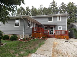 304 Maple St, Audubon, IA 50025