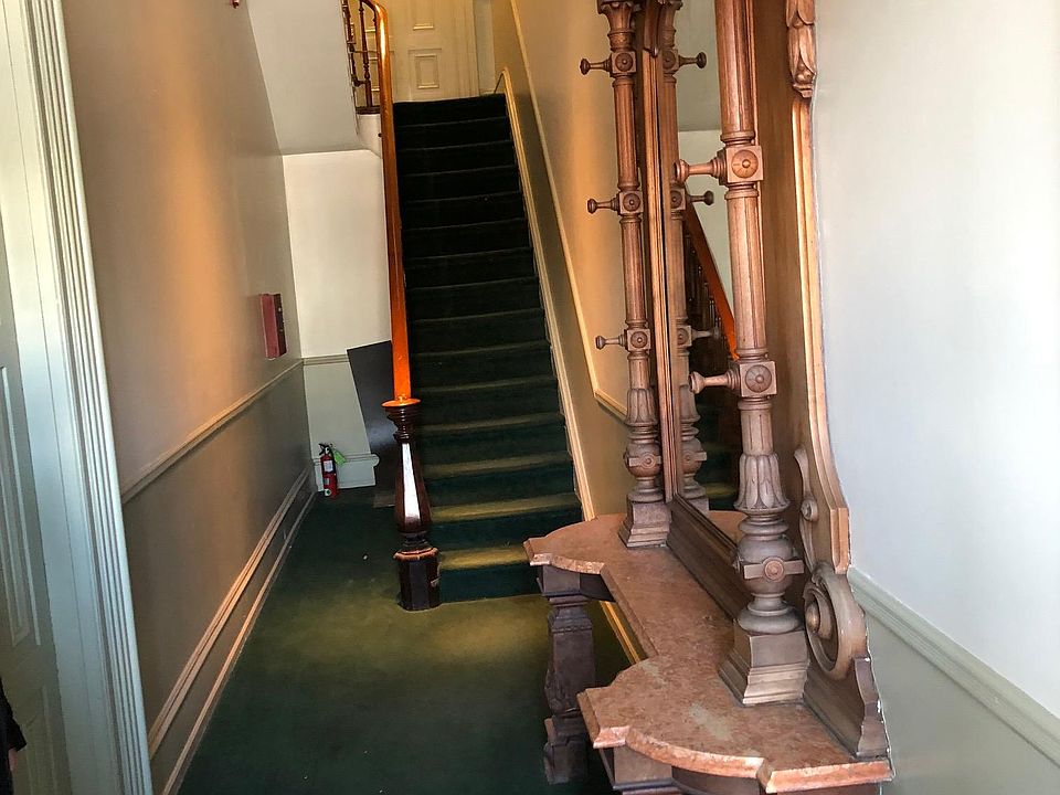 Common entrance hallway