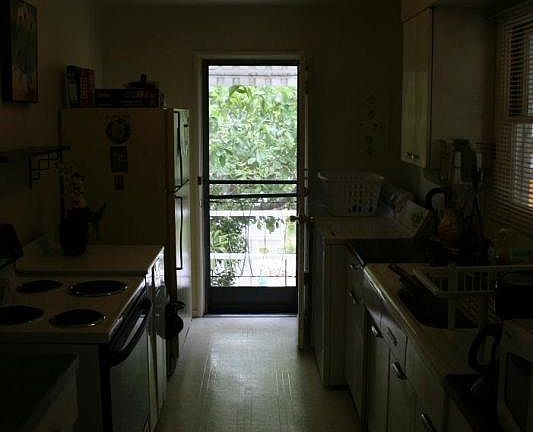 All appliances included.