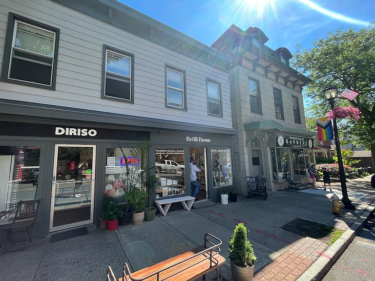 38 Main Street — Photo 9