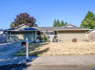 387 SE 34th Ct, Hillsboro, OR 97123