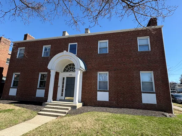 4682 N High St APT C, Columbus, OH 43214