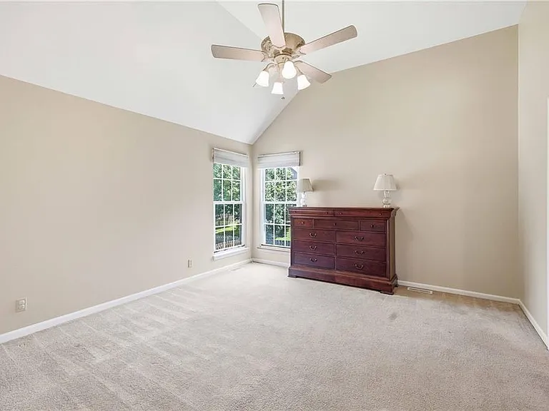 14709 Goodman St — Photo 12