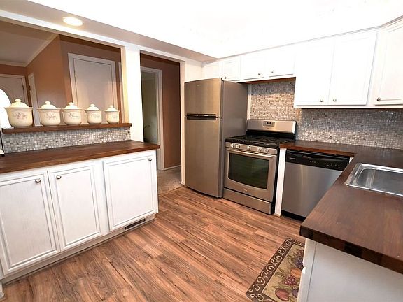 5th image of 37091 Mulberry St