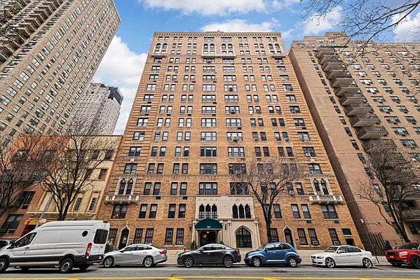 Sold by Compass | media 20