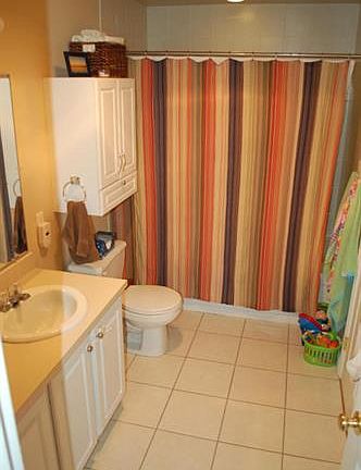 3rd image of 115 Parkland Dr