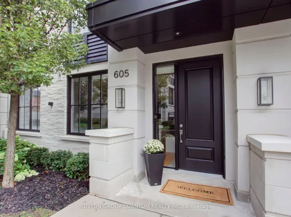 1190 Cawthra Rd #605, Mississauga, ON L5G 0A5