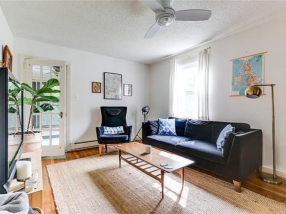 4th image of 7215 Margaret Ave